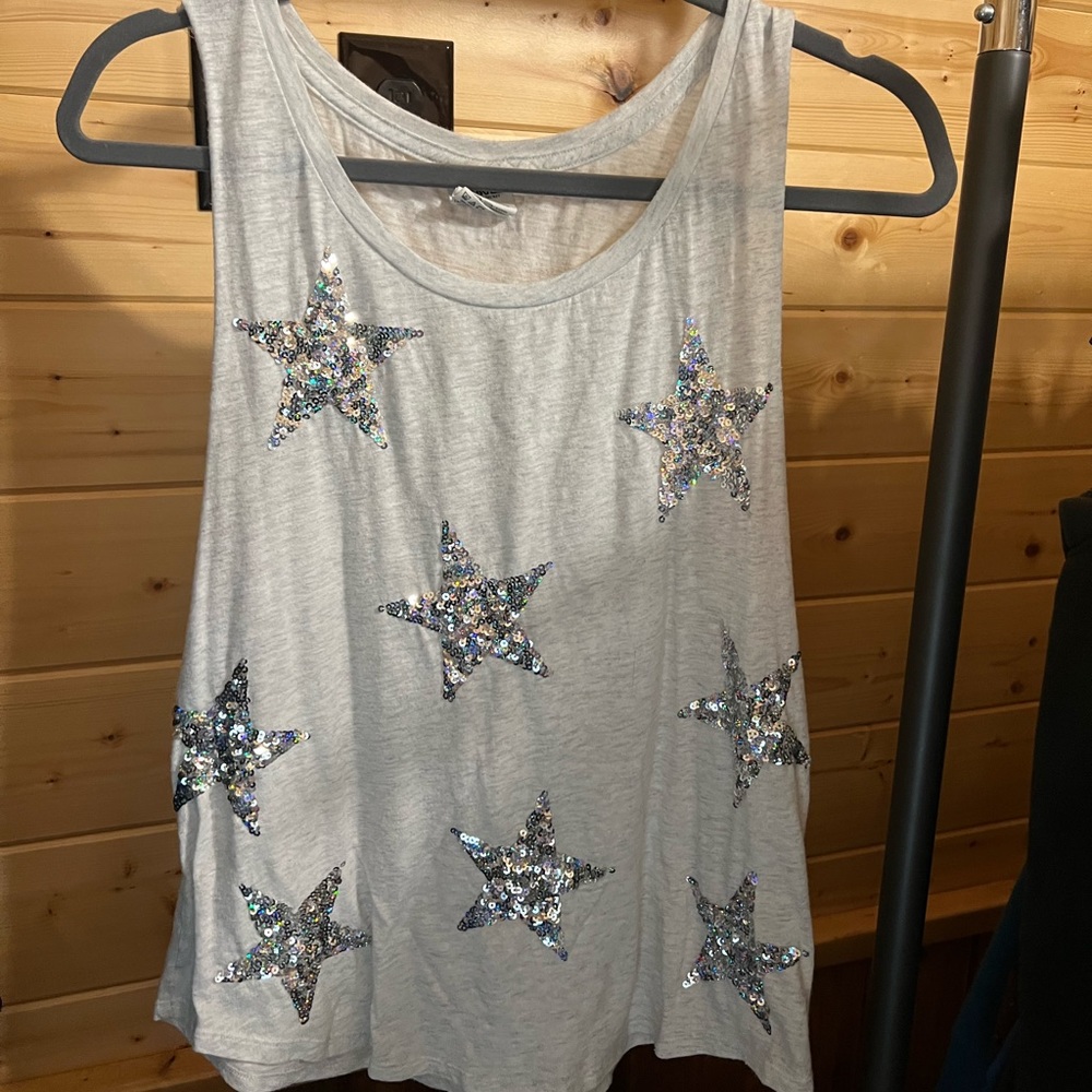 Small pink tank
